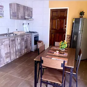  Appartement Centrally Located, Private, 1 Bedroom Apartment.